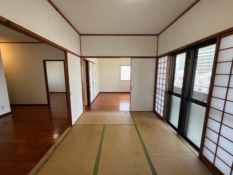 別階の参考写真となります。401号室では洋室となります。