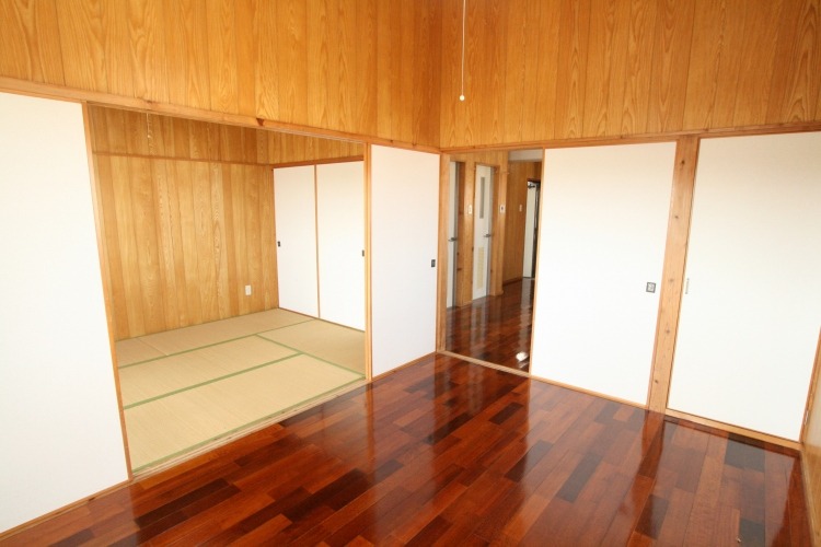 別階の参考写真となり、オール洋間となります。
